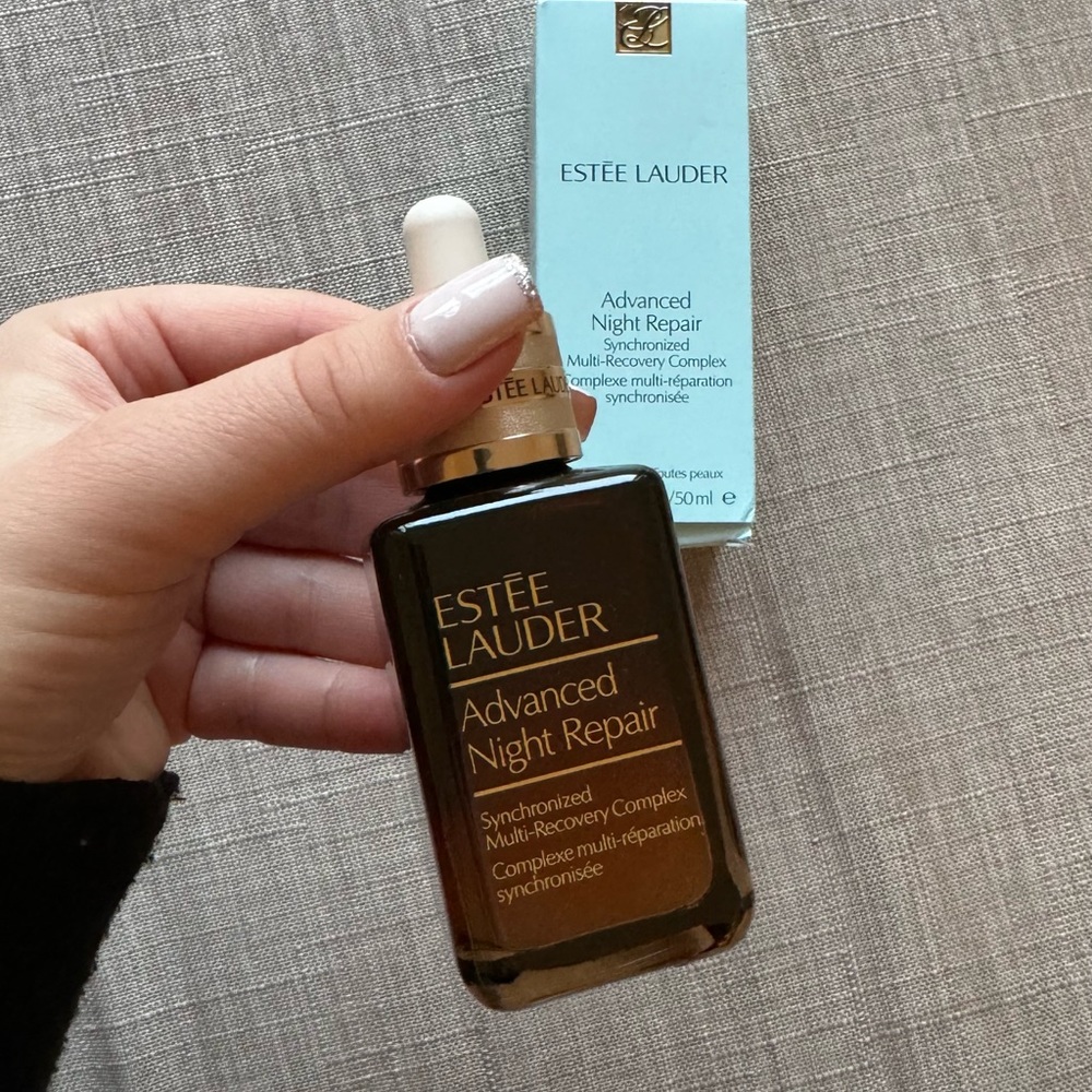 ESTEE LAUDER ADVANCE NIGHT REPAIR SERUM